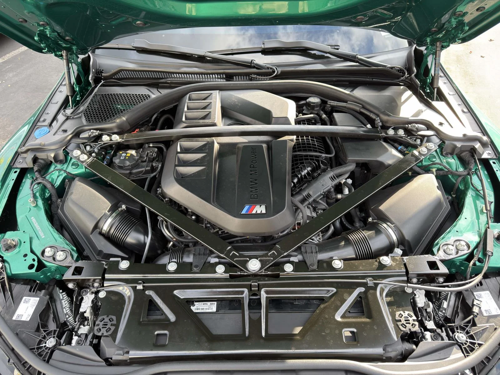 Used 2027 Green BMW Competition xDrive image 38