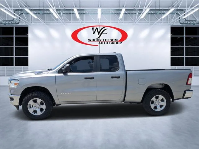Used 2023 Silver Ram Big Horn/Lone Star image 6