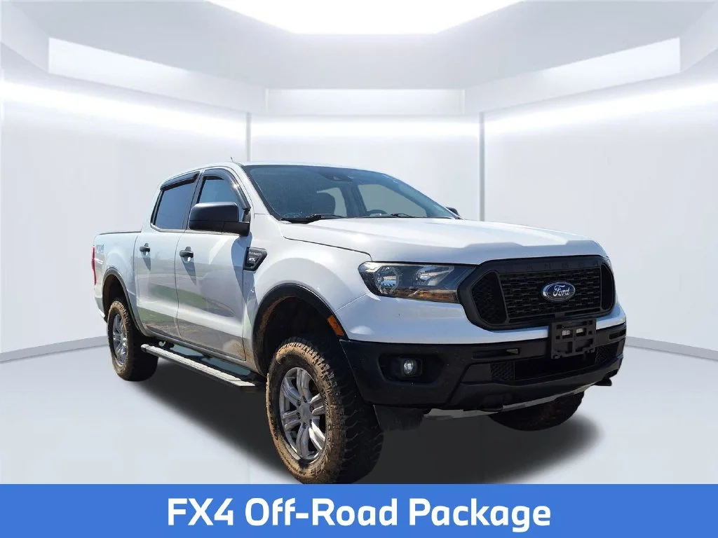 Used 2019 White Ford XL image 5