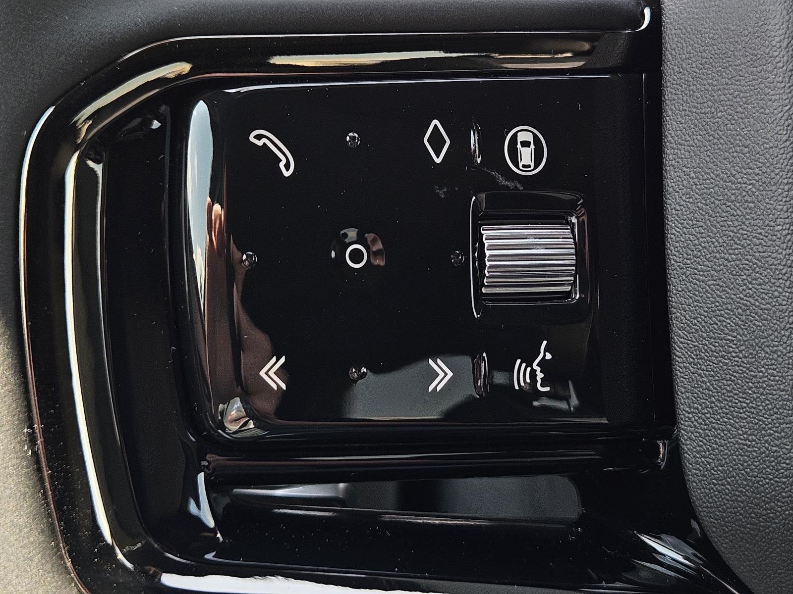 2026 Land Rover Range Rover Evoque Dynamic SE - Photo 14