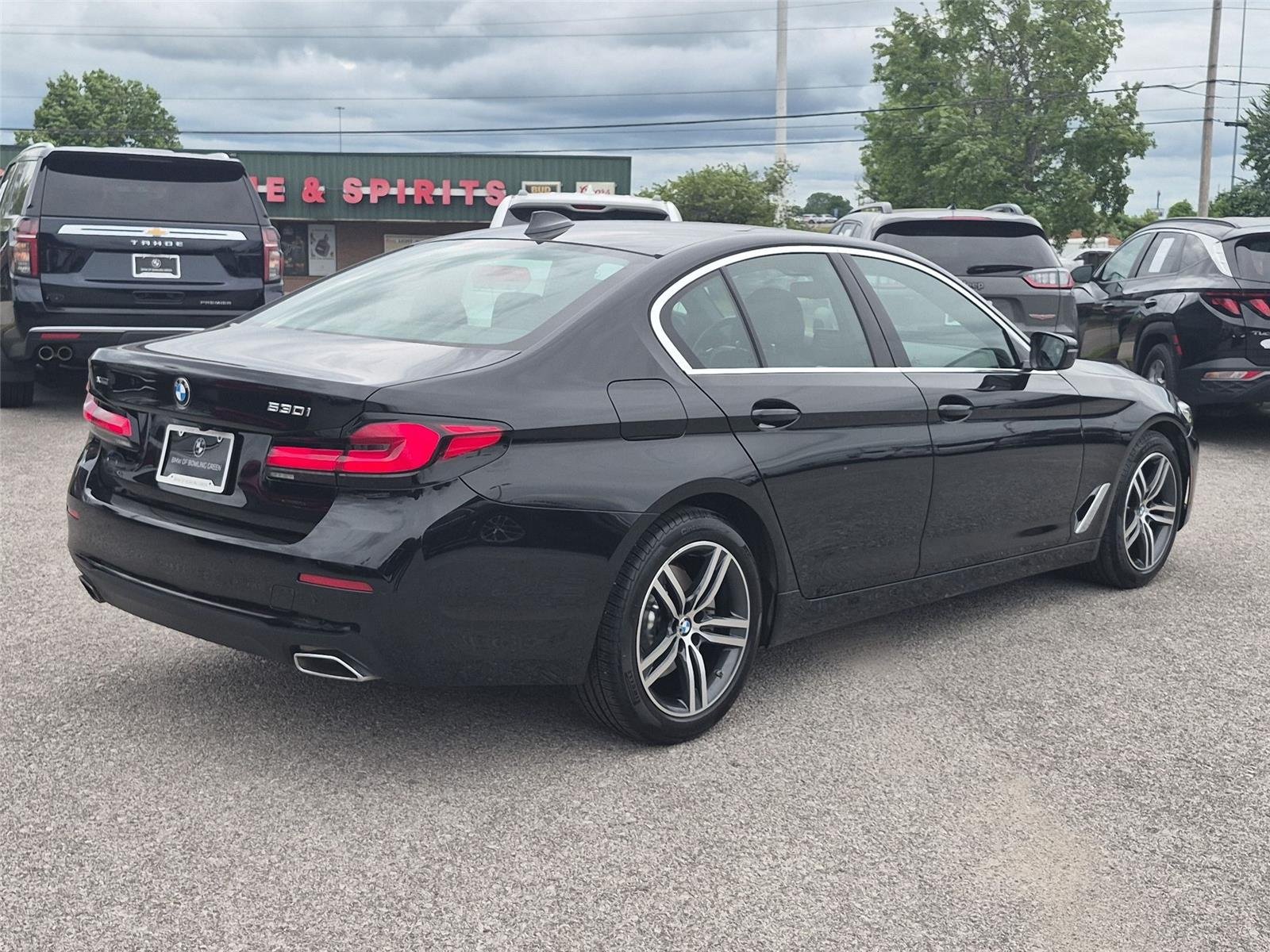 Used 2023 Black Sapphire Metallic BMW xDrive image 5