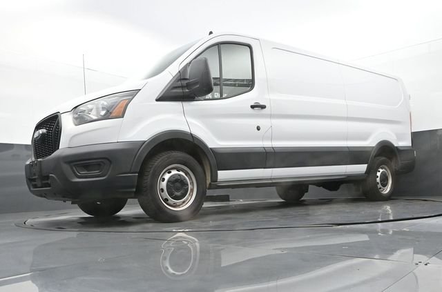 Used 2023 Oxford White Ford Base image 12