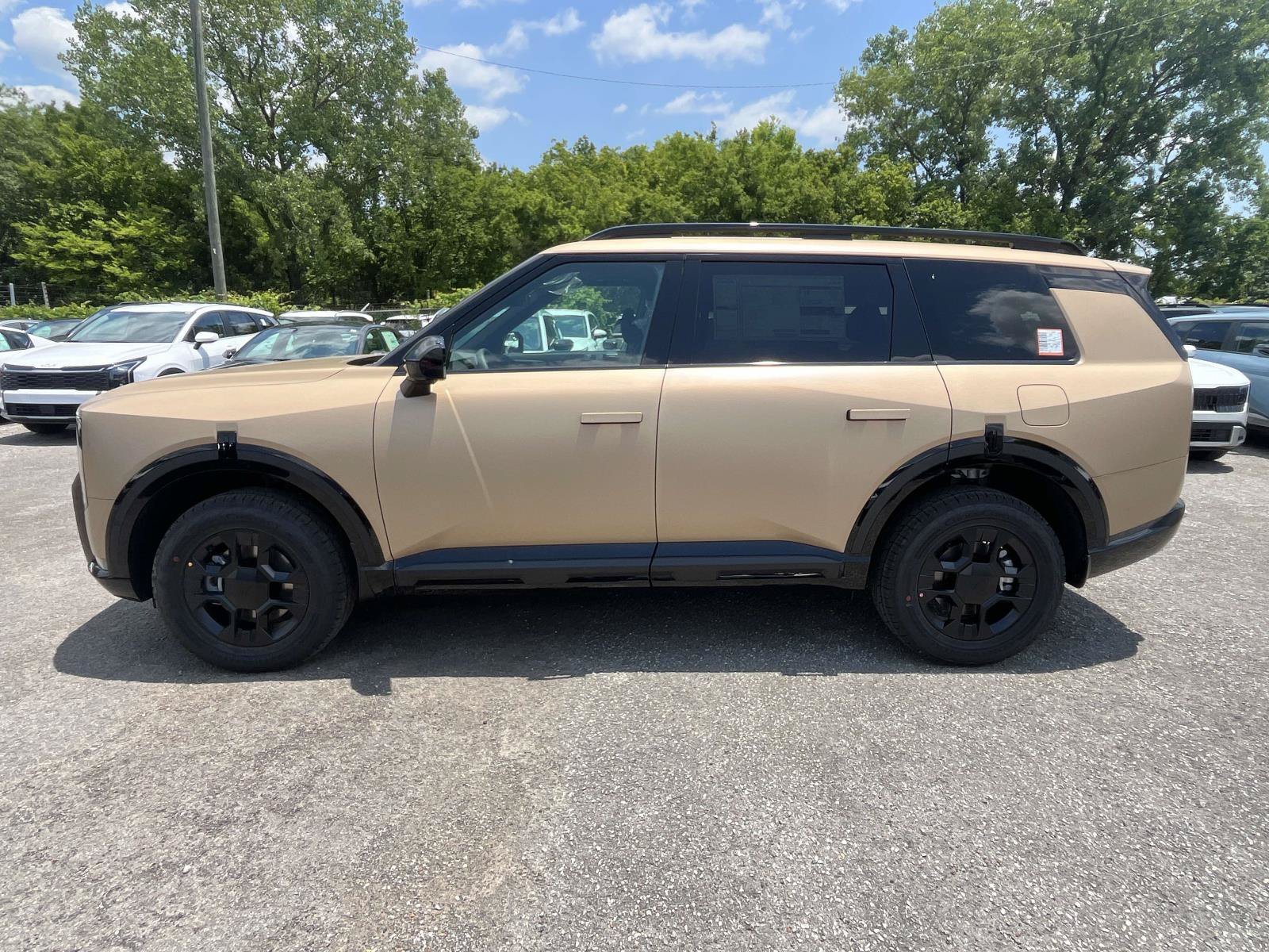 New 2027 Terrain Brown Kia X-Pro SX image 4