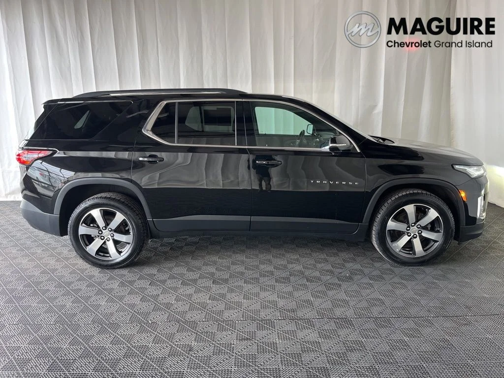 Used 2023 Black Chevrolet LT Leather image 2