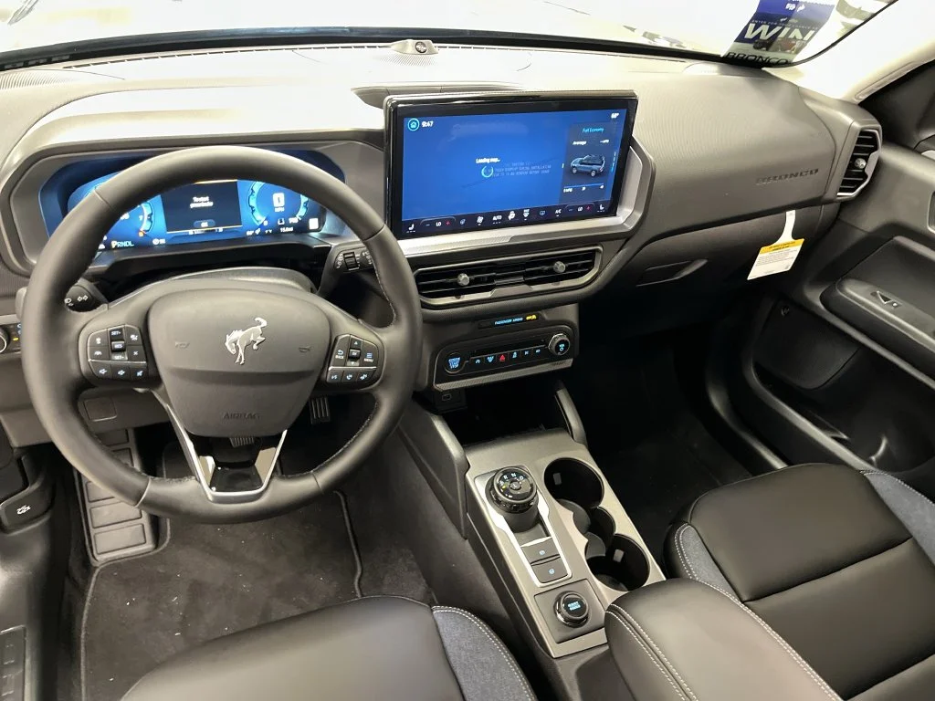 New 2025 Carbonized Gray Metallic Ford Outer Banks® image 15