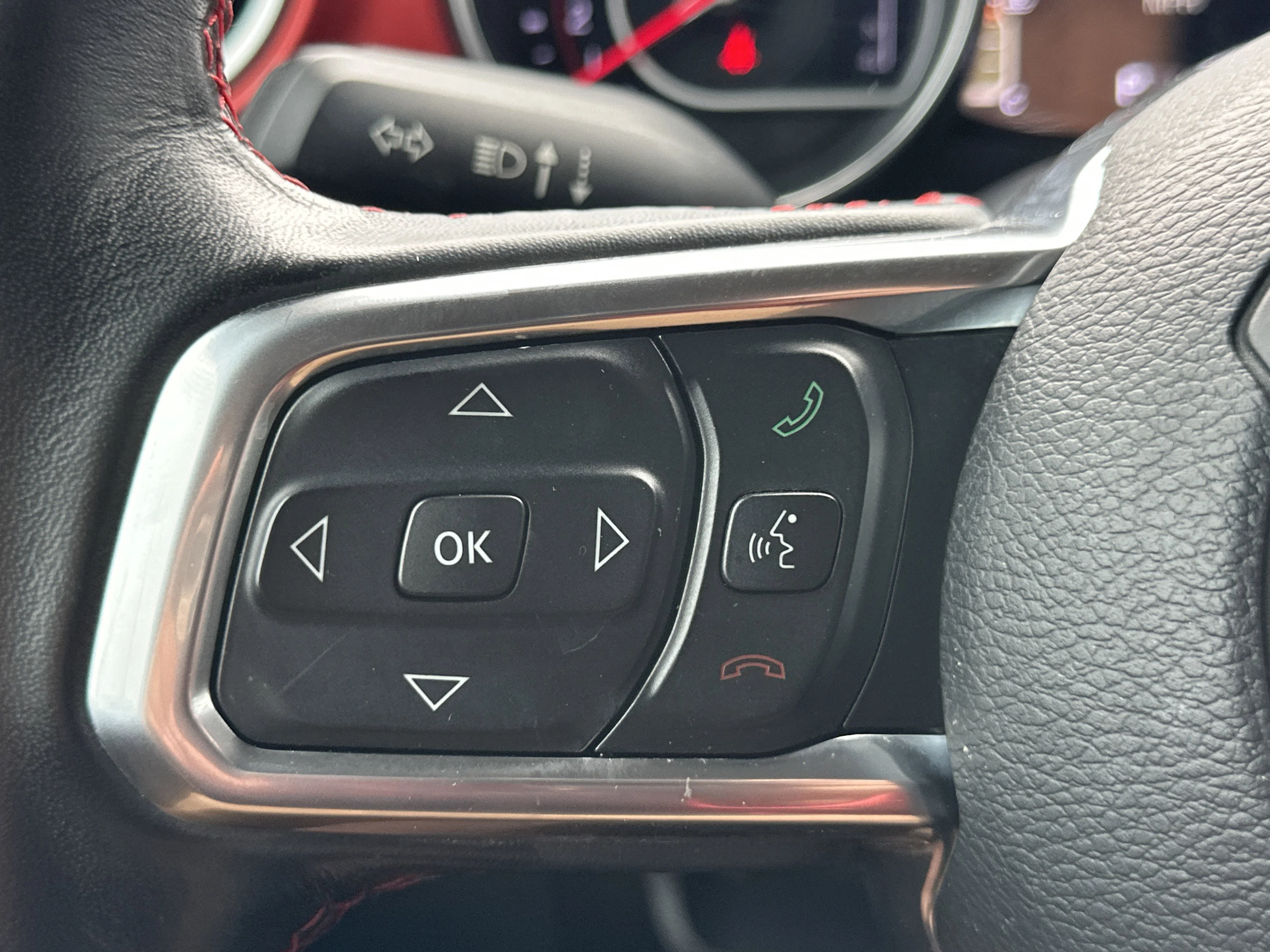 Used 2019 Sting-Gray Clear Coat Jeep Rubicon image 24