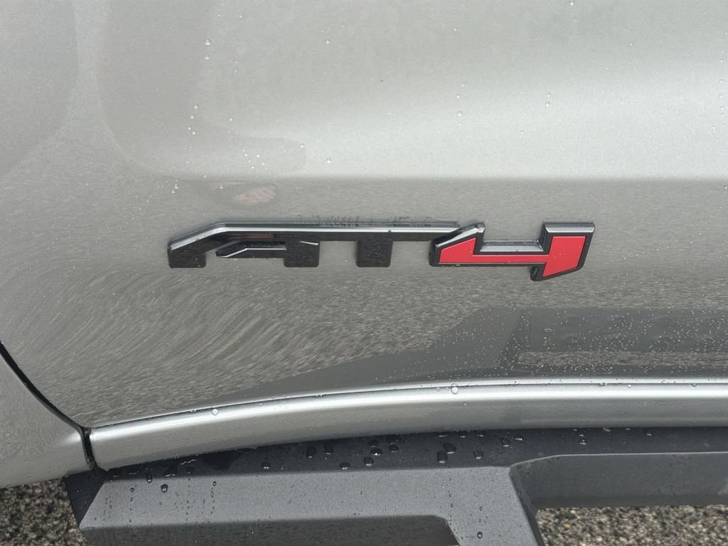 Used 2024 Sterling Metallic GMC AT4 image 33