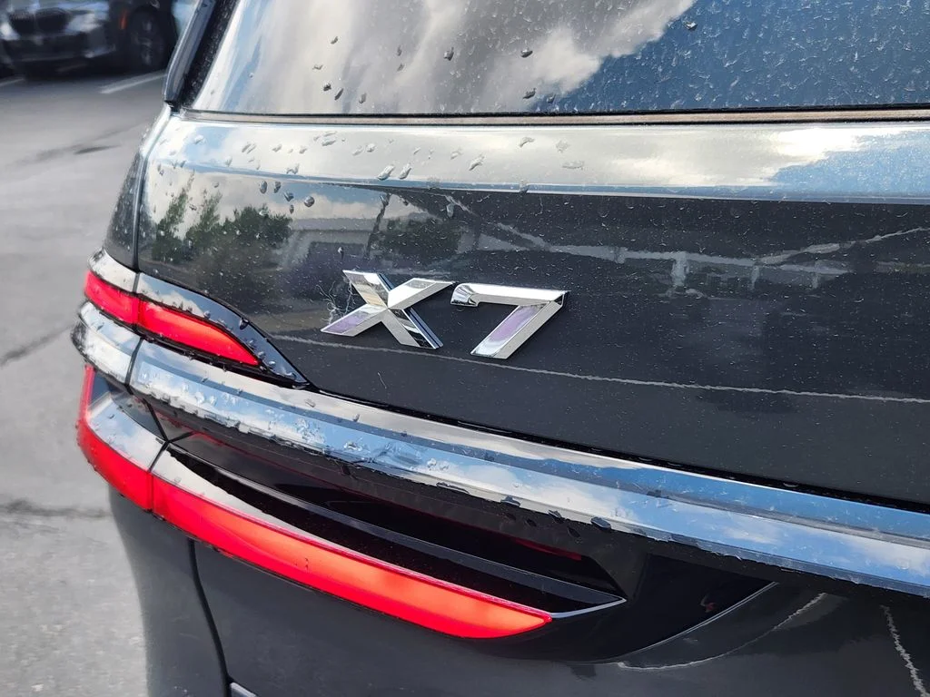 New 2027 Dravit Grey Metallic BMW xDrive40i image 22