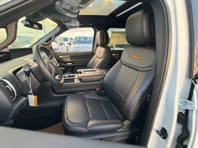 New 2026 Oxford White Ford Tremor® image 6