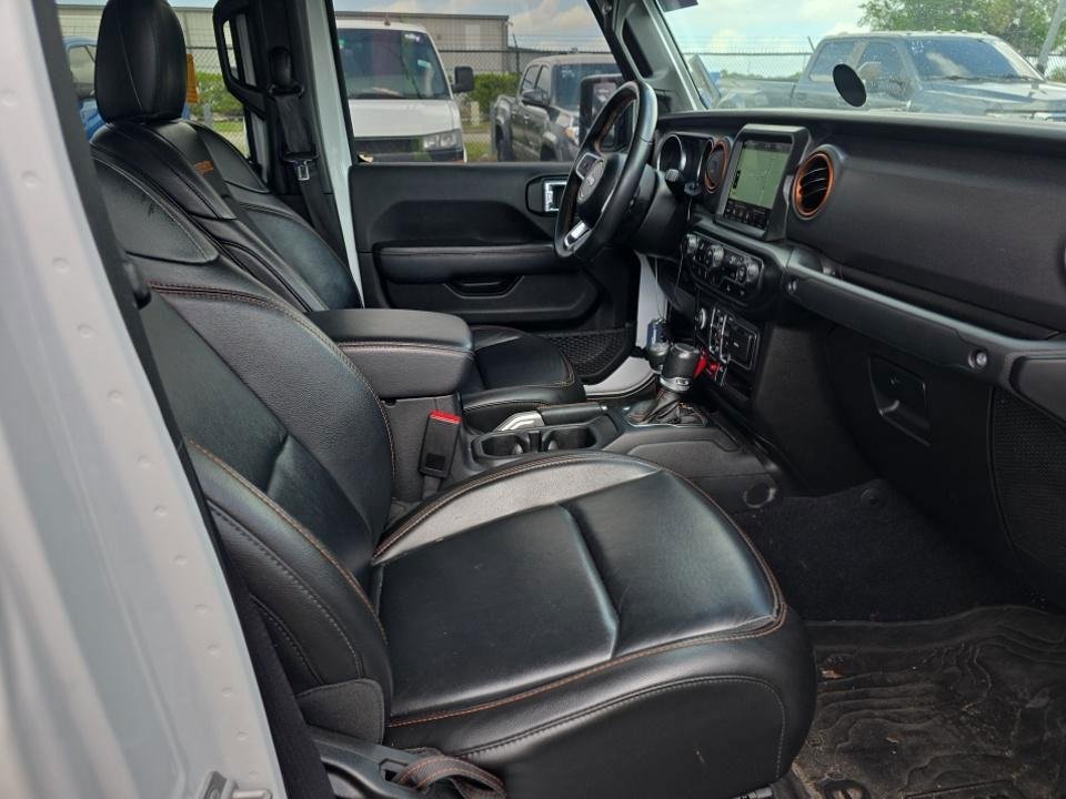Used 2022 Bright White Clearcoat Jeep Mojave image 4