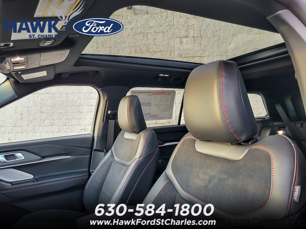 New 2026 Space White Metallic Ford ST image 9