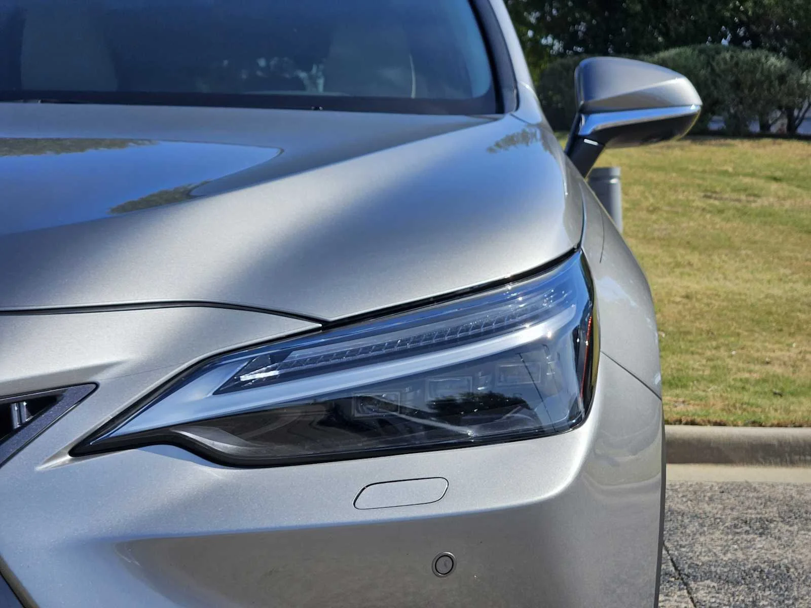 Certified Used 2025 ATOMIC SILVER Lexus Luxury image 6