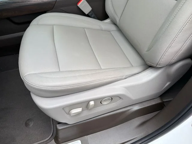 2026 GMC Sierra 1500 SLT - Photo 20