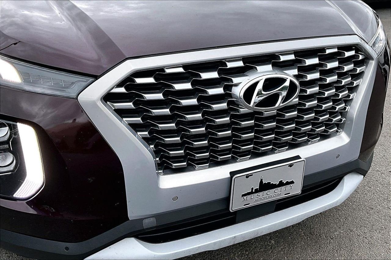 Used 2021 Sierra Burgundy Hyundai SEL image 35