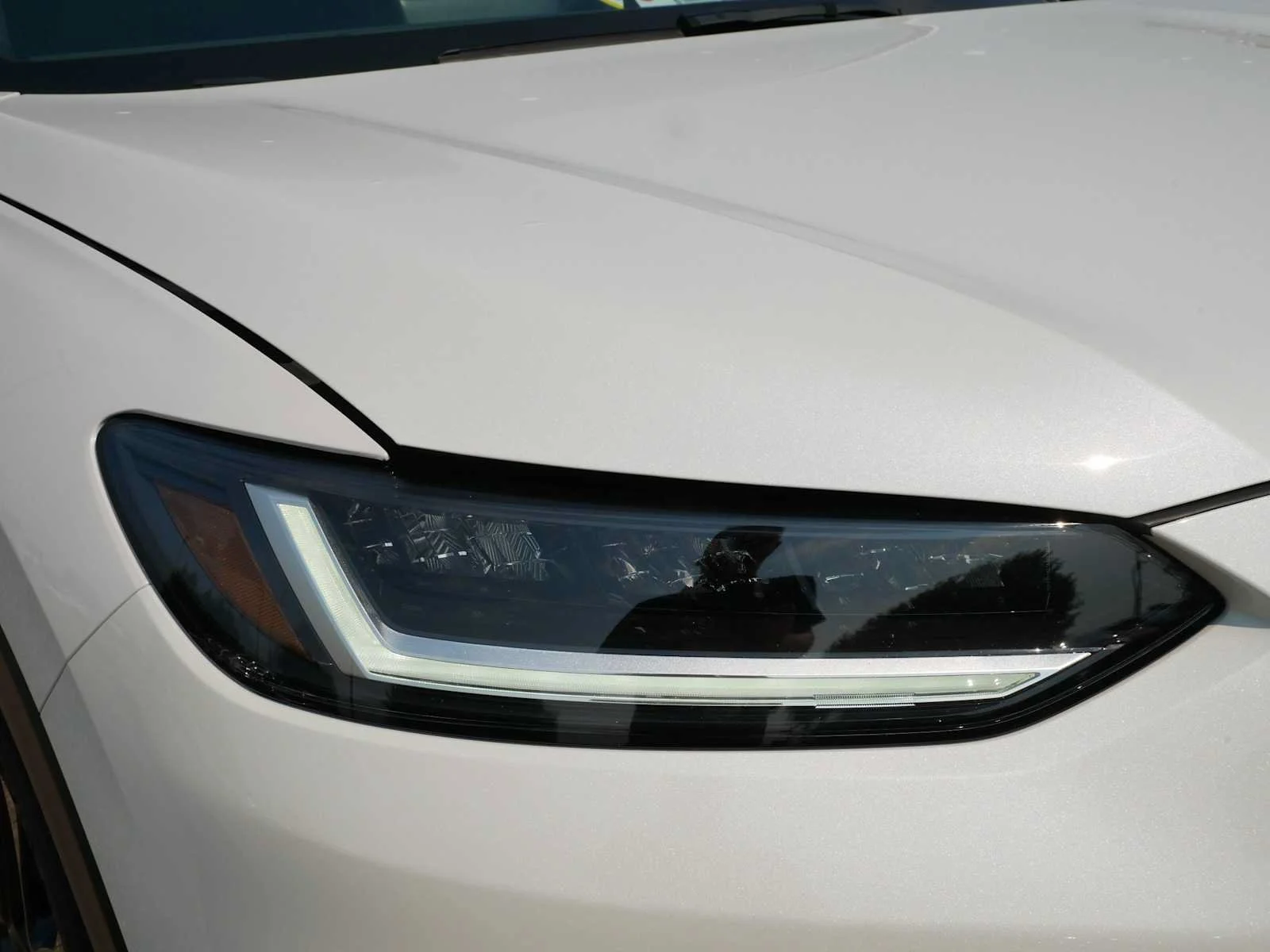 Certified Used 2024 Platinum White Pearl Honda Sport image 52