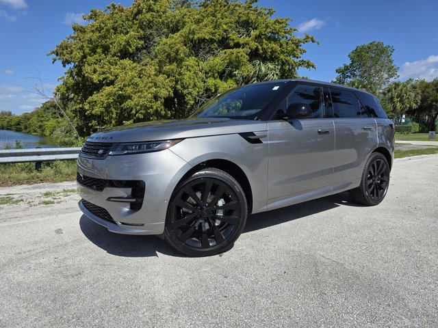 2026 Land Rover Range Rover Sport Dynamic SE P400