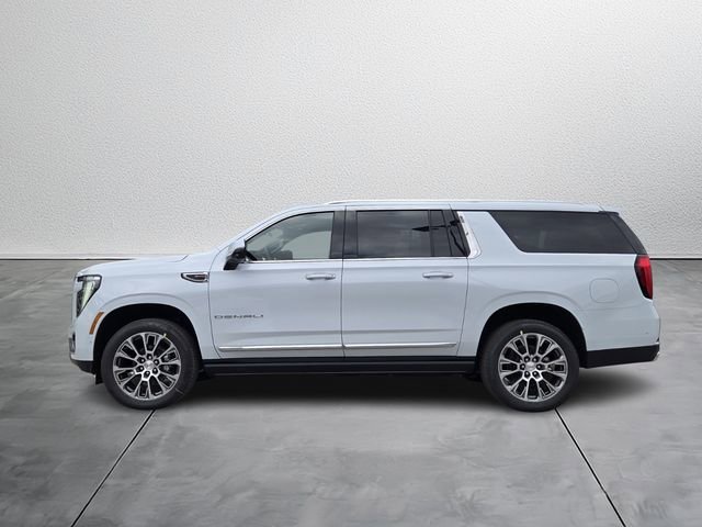 2026 GMC Yukon XL Denali - Photo 3