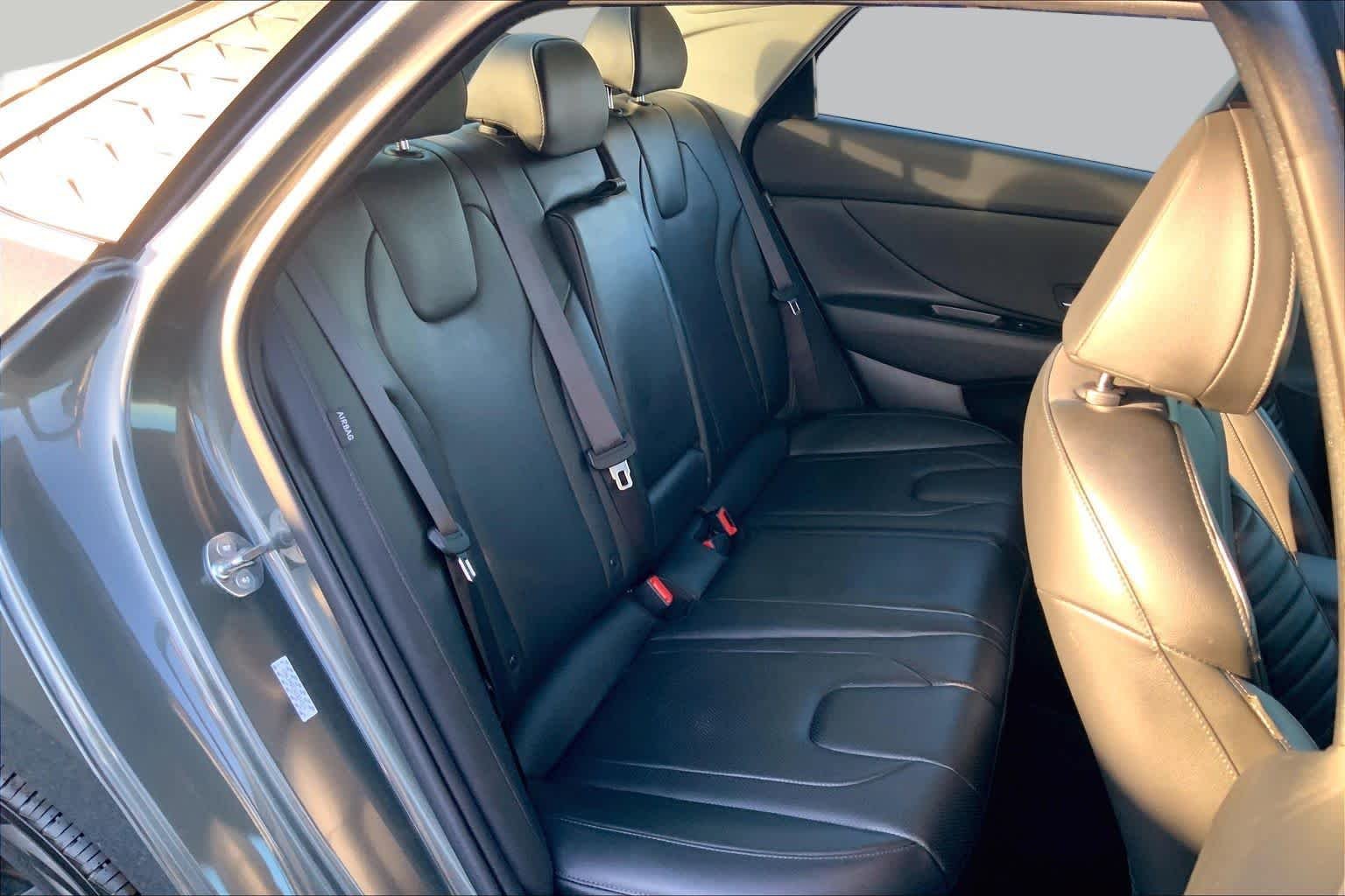 Certified Used 2024 Amazon Gray Hyundai Limited image 19