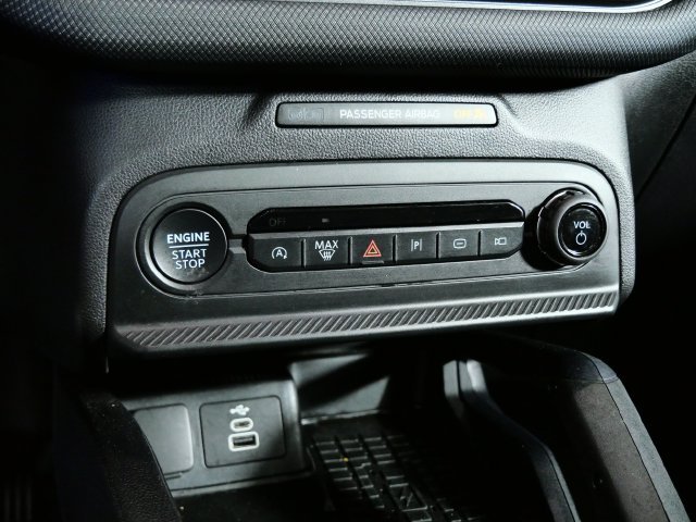 Certified Used 2025 Black Ford Badlands image 21