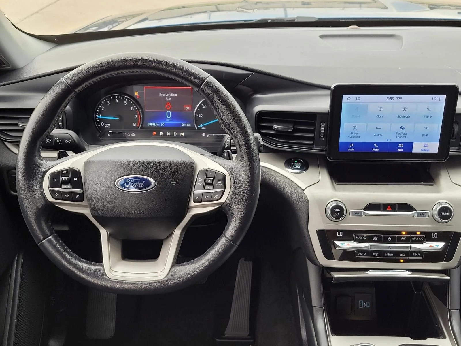 Used 2020 Blue Ford XLT image 19