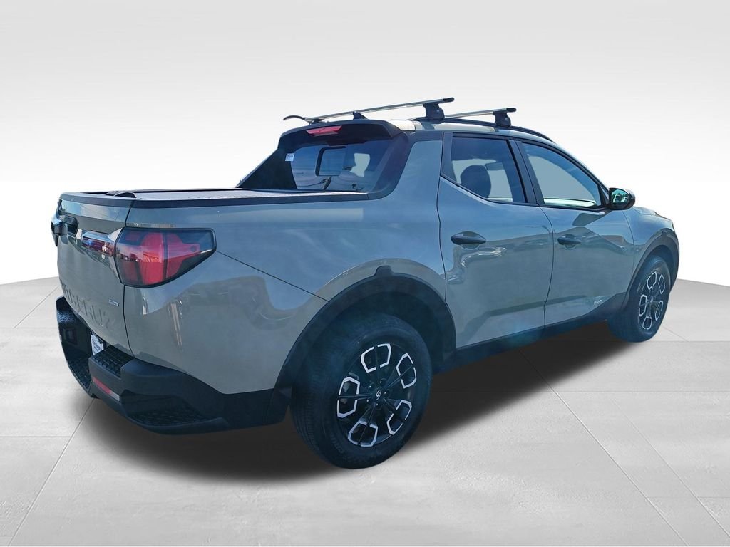 Used 2024 Green Hyundai SEL image 5