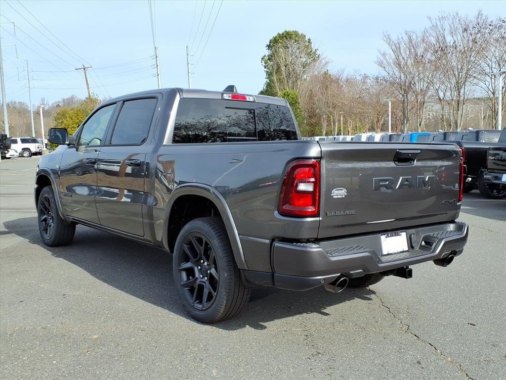 New 2026 Bright White Clear-Coat Exterior Paint RAM Tradesman image 18