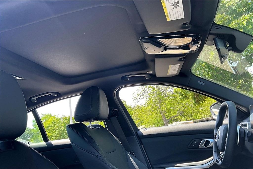 2026 BMW 3 Series 330i - Photo 26