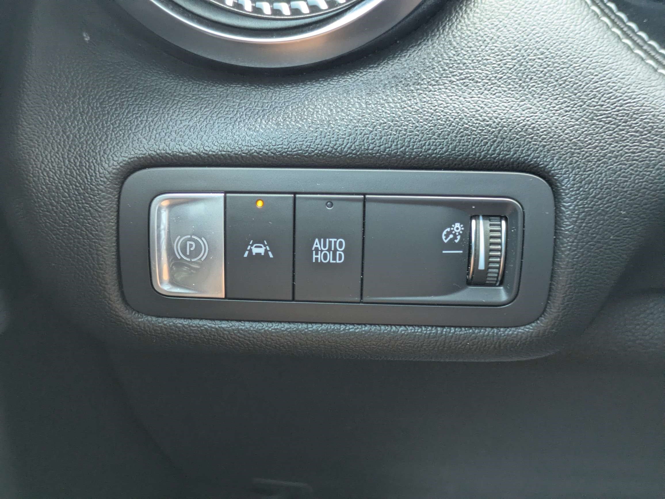 Used 2024 Iridescent Pearl Tricoat Chevrolet LT image 29