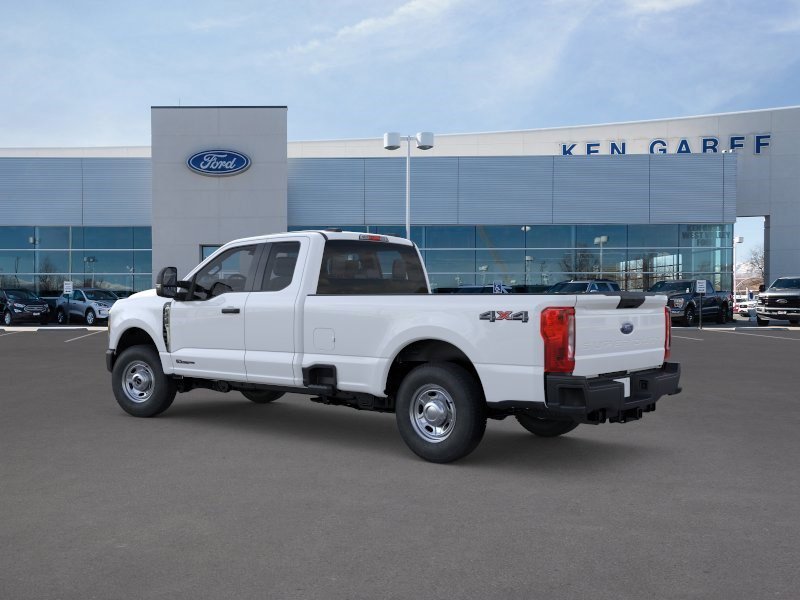 New 2026 Oxford White Ford XL image 4