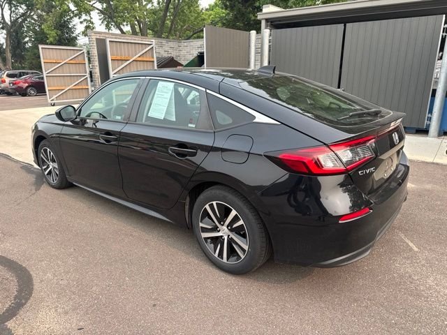 Used 2023 Black Honda LX image 3