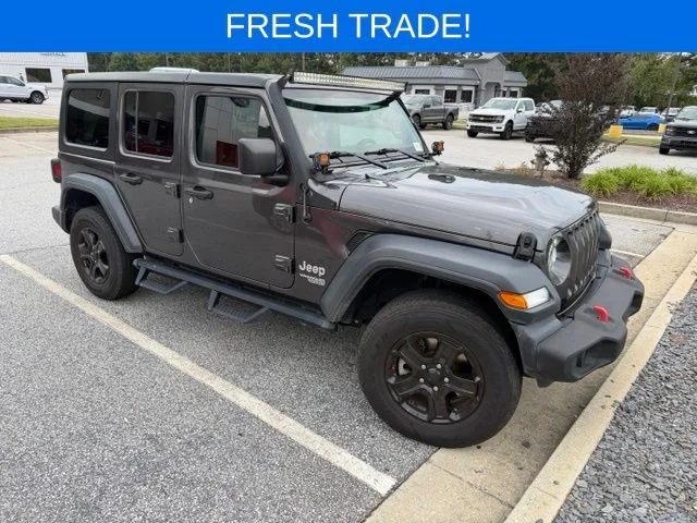 Used 2020 Gray Jeep Unlimited Sport S image 1