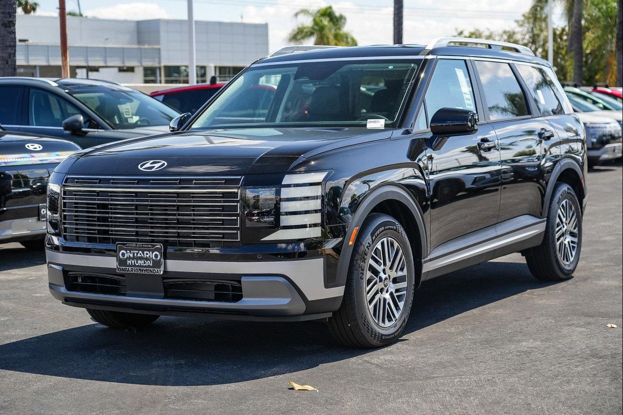 New 2026 Black Hyundai SEL image 6
