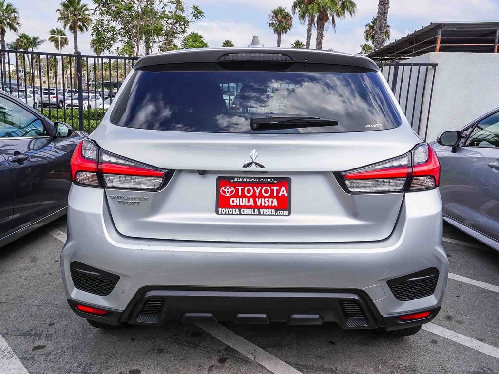 Used 2025 Silver Mitsubishi 2.0 ES image 5