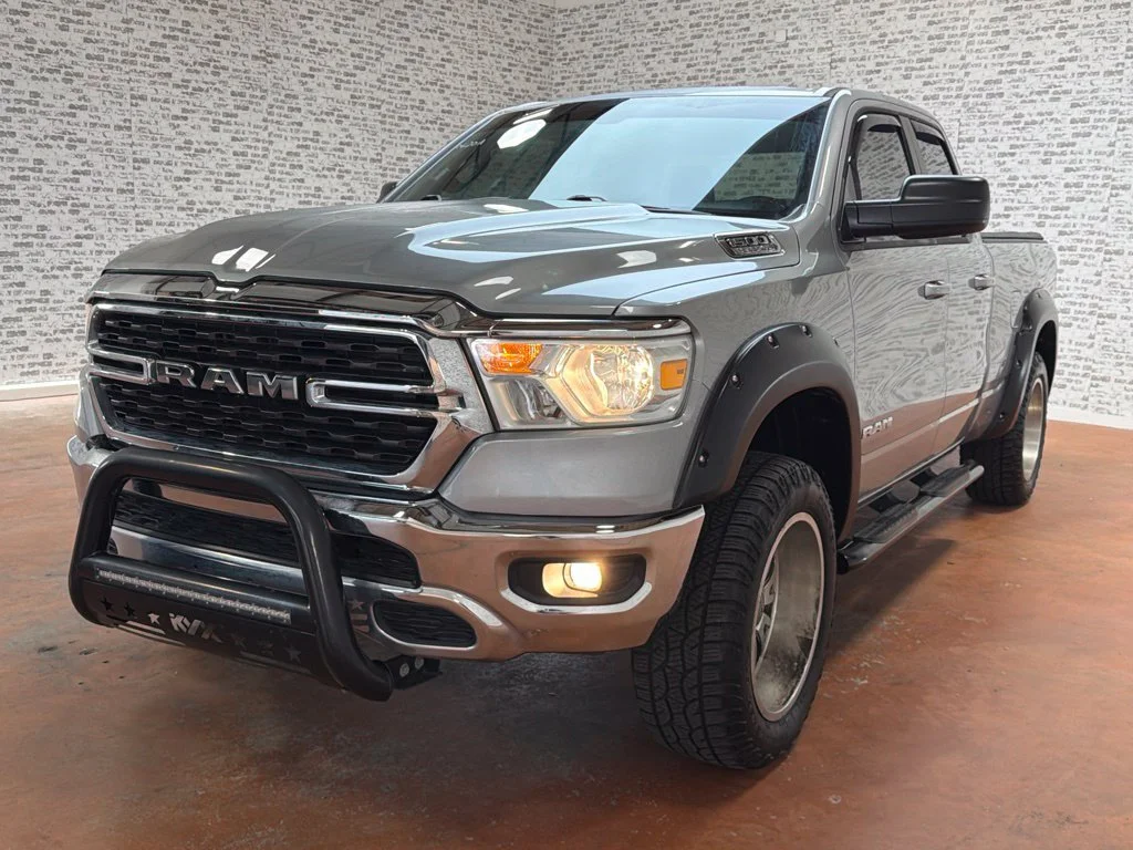 Used 2022 Billet Silver Metallic Clearcoat Ram Big Horn/Lone Star image 3