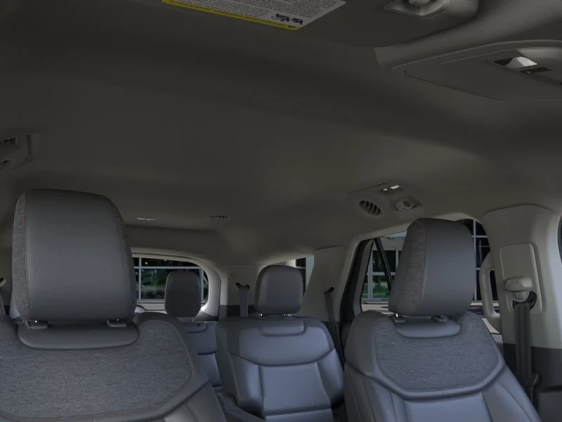 New 2026 Space White Metallic Ford Active image 45