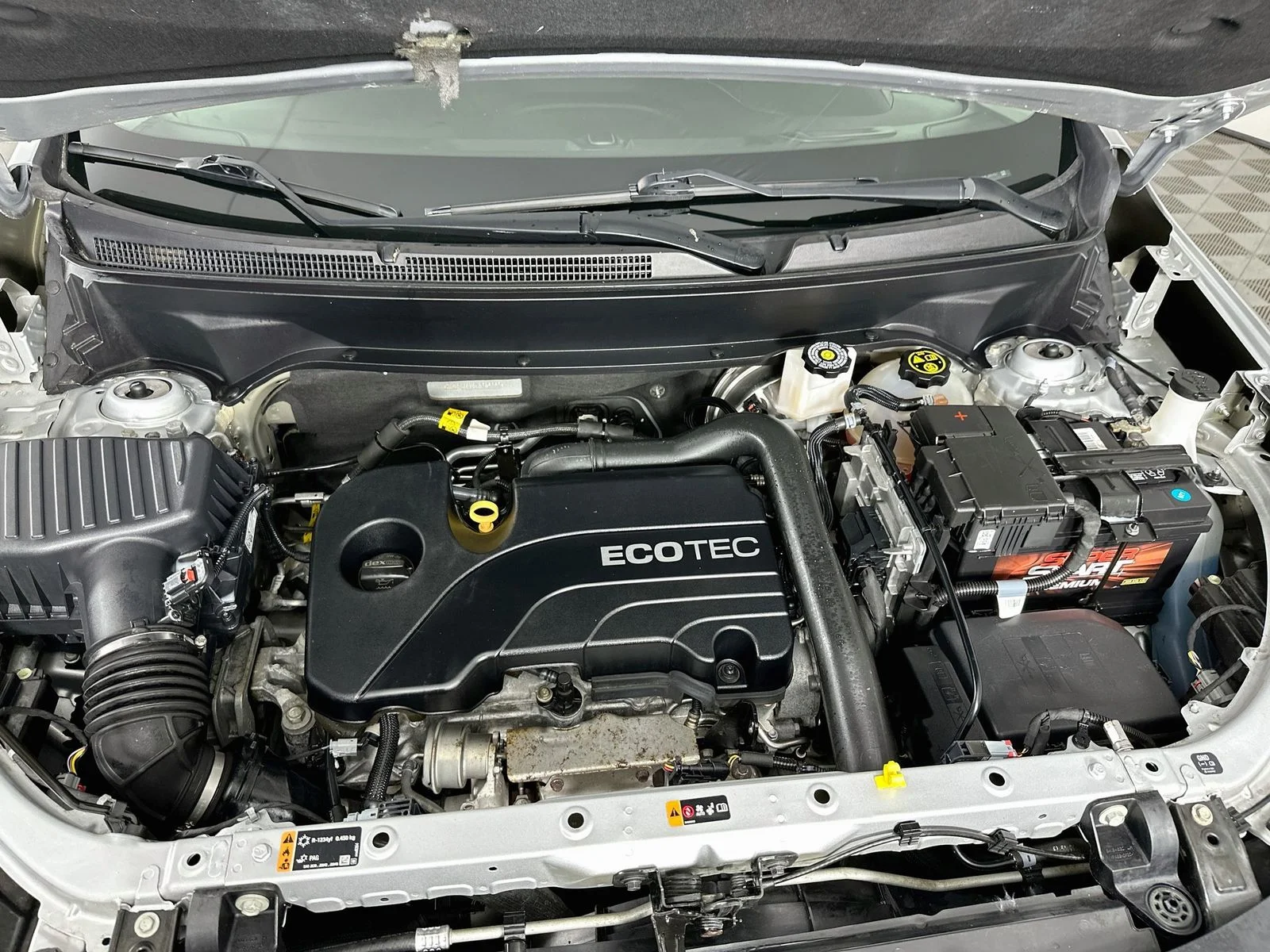 Used 2020 Silver Ice Metallic Chevrolet LT image 31