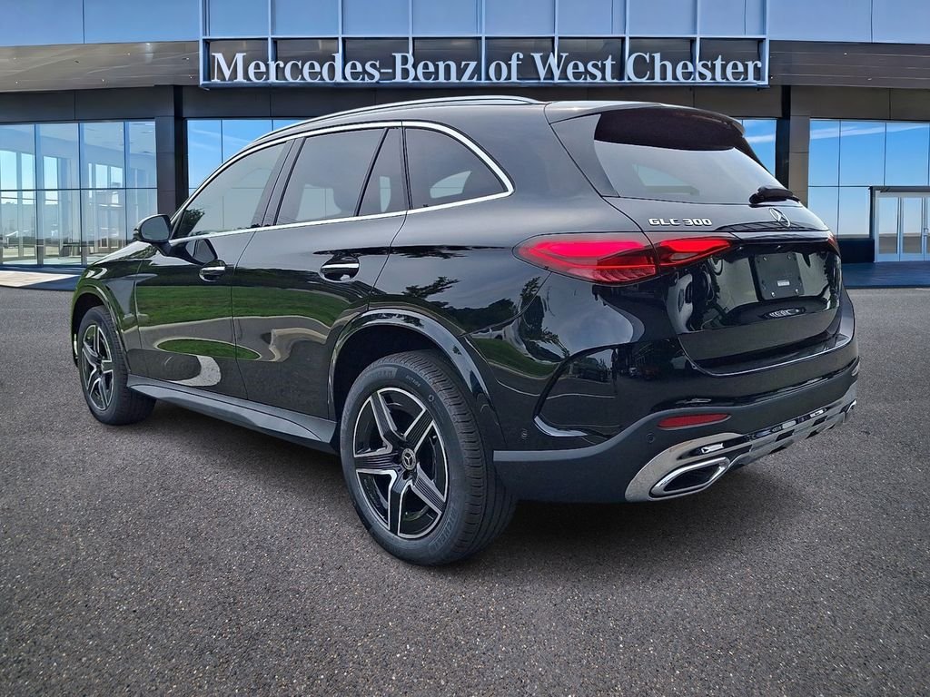 New 2027 Black Mercedes-Benz GLC 300 image 4