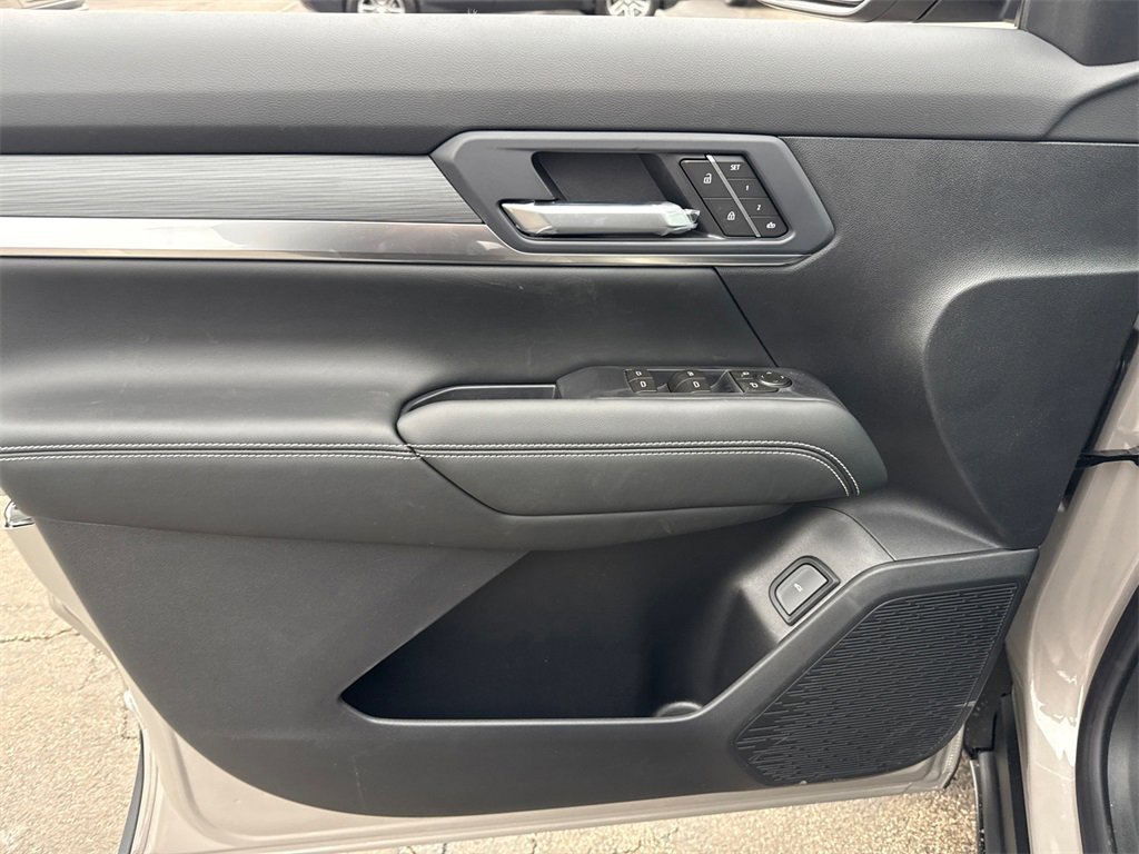 2026 GMC TERRAIN - Image 13