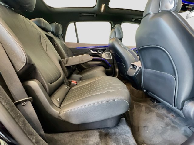 Certified Used 2023 Black Mercedes-Benz 450 image 31