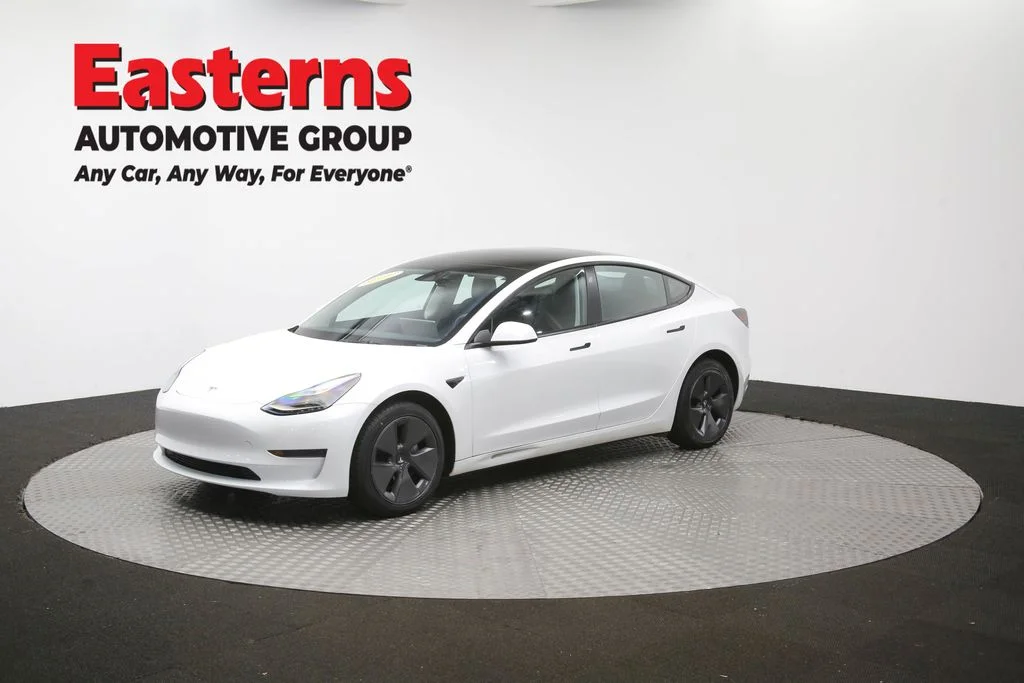 Used 2023 White Tesla Base image 51