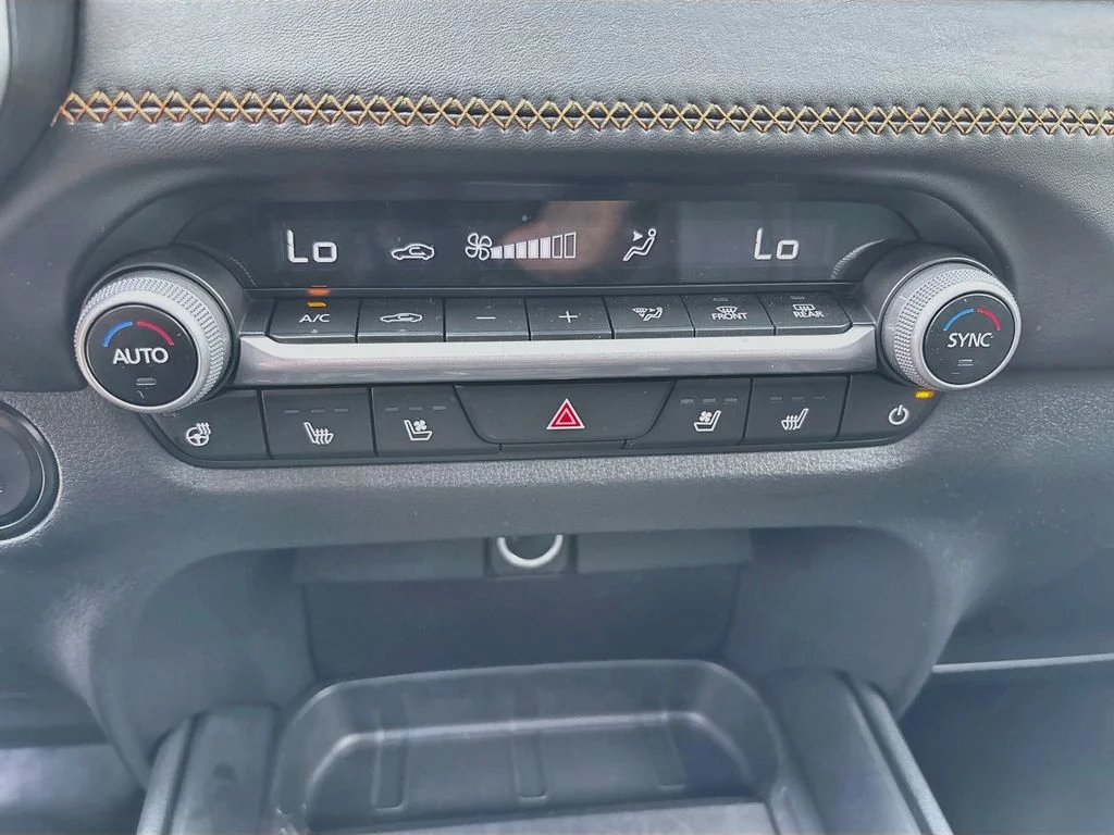 Certified Used 2025 Pearl Mazda 2.5 Turbo Premium Package image 16