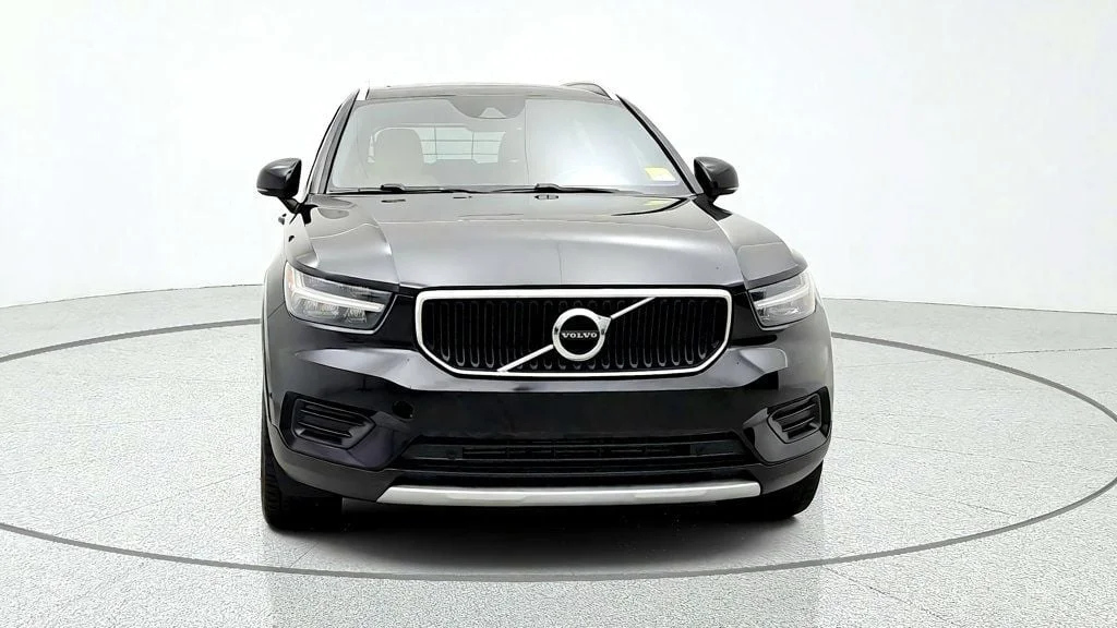 Used 2019 Black Stone Volvo T5 AWD Momentum w/ Premium, Vision & Multimedia Pkgs image 2