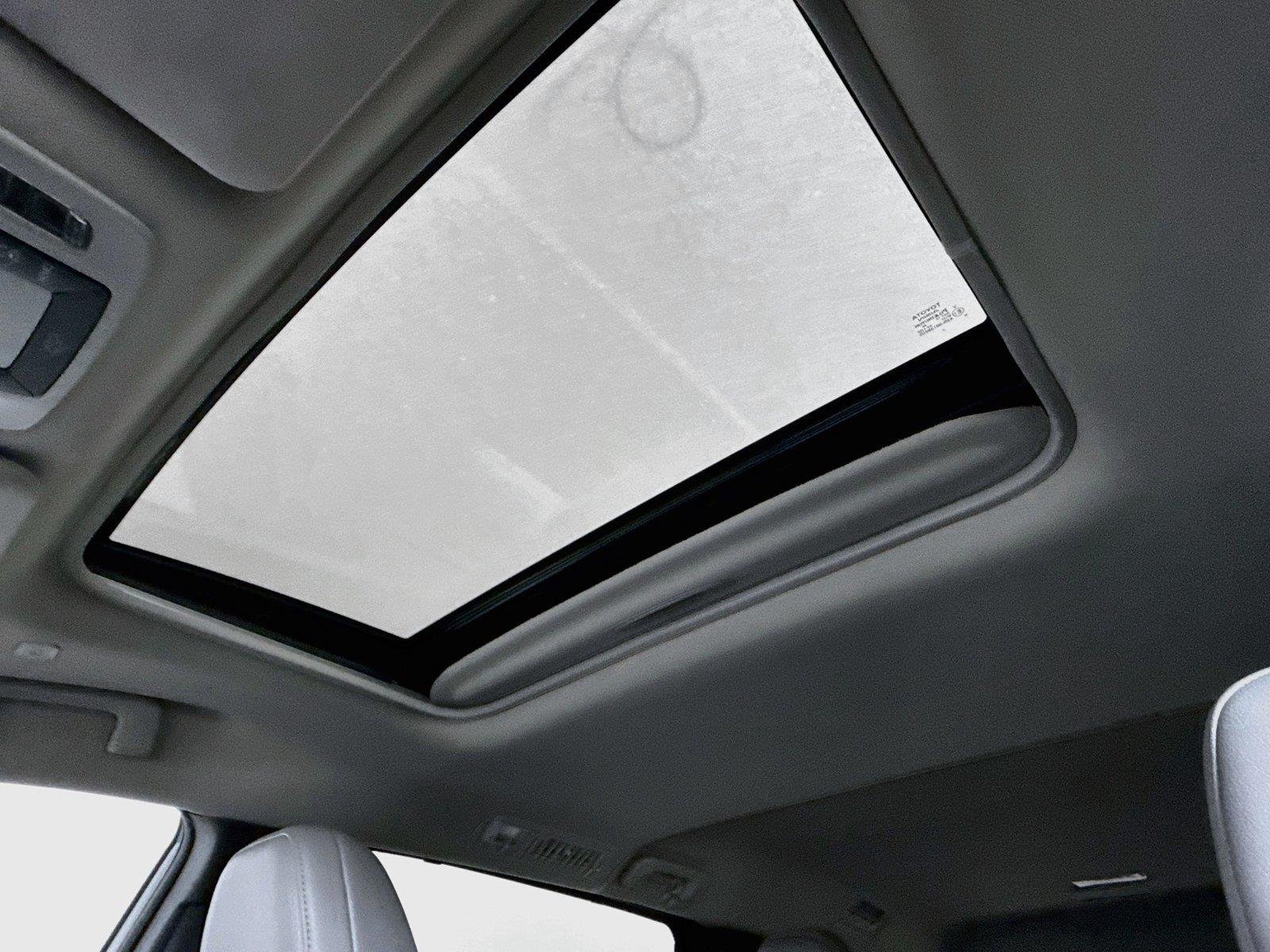 Certified Used 2025 Magnetic Gray Metallic Toyota XLE 8-Passenger image 6