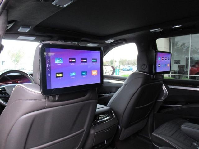 2026 Cadillac Escalade Platinum Sport - Photo 32