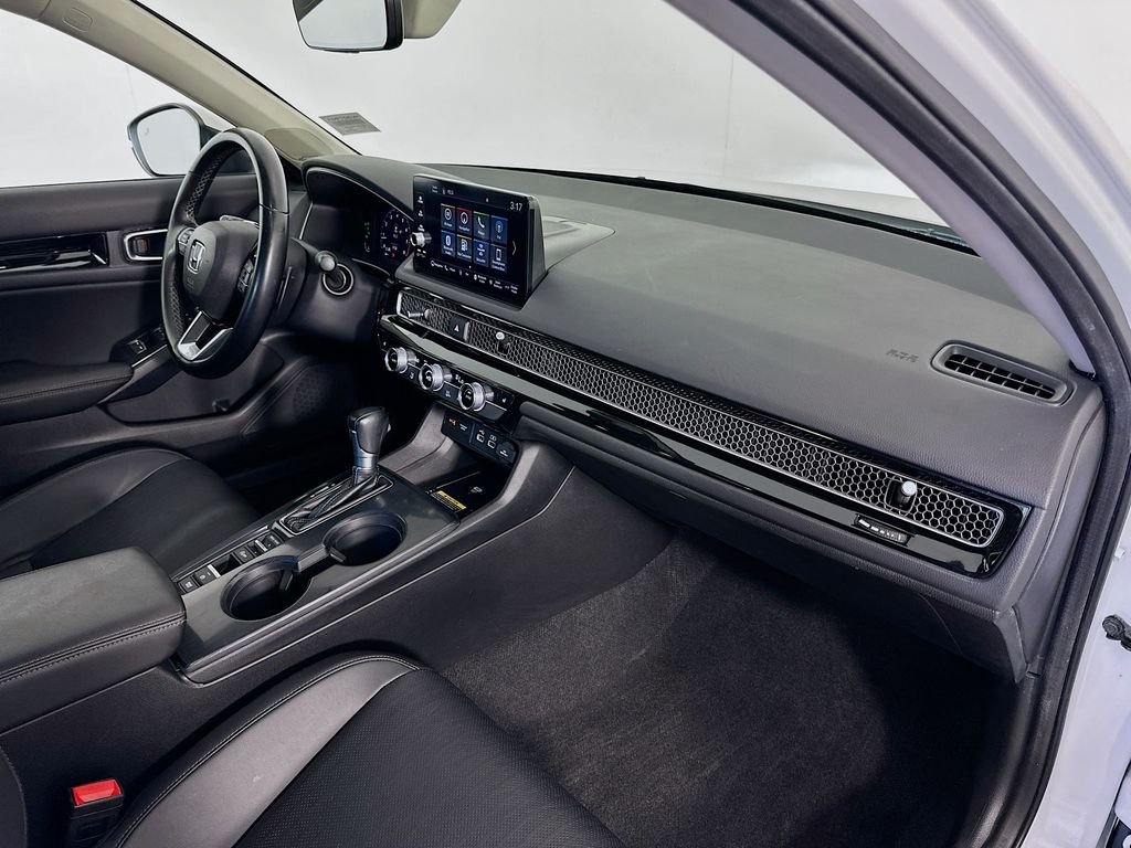 2022 Honda Civic Touring - Photo 30