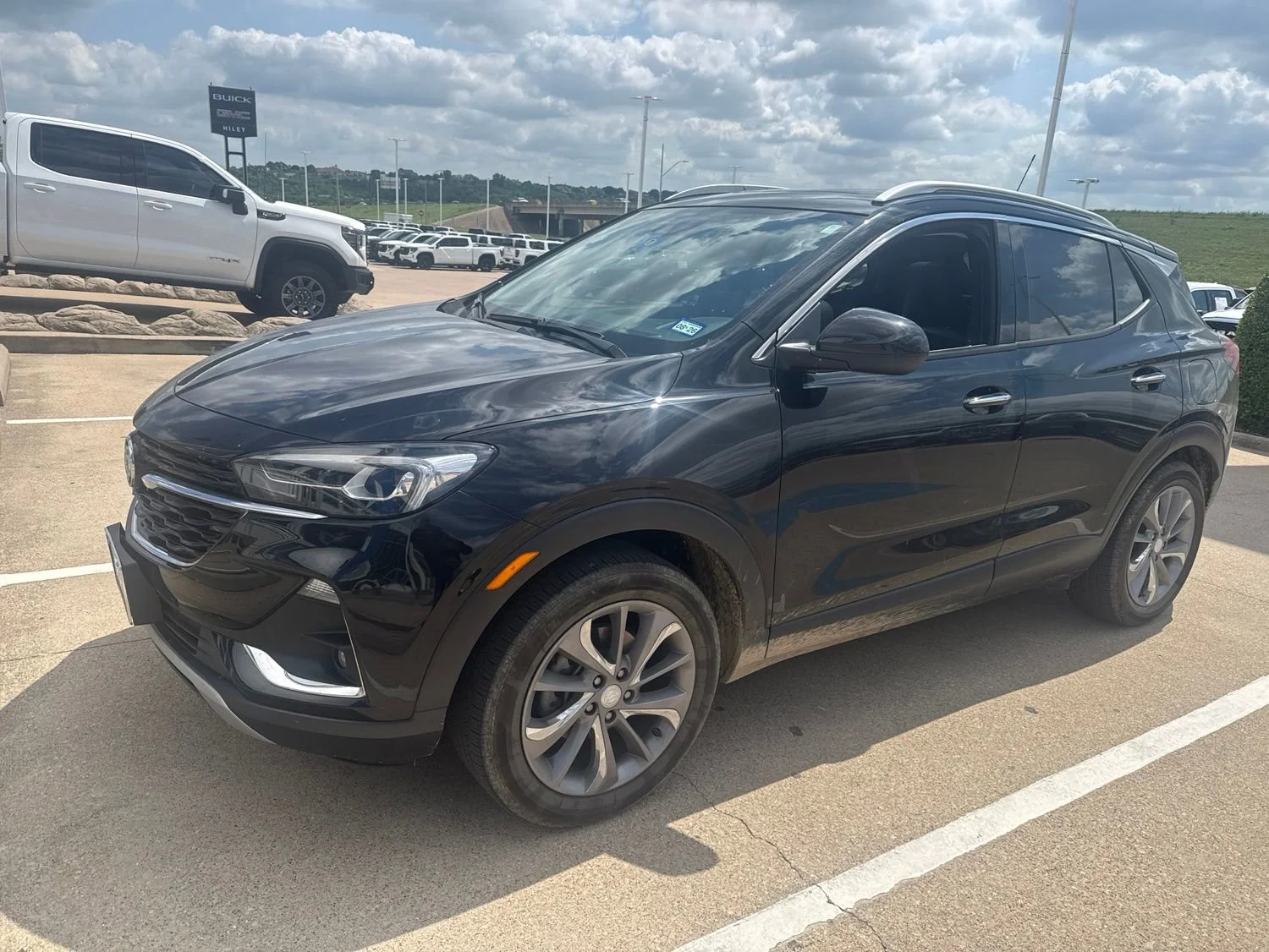 2023 Buick Encore GX Essence's photo
