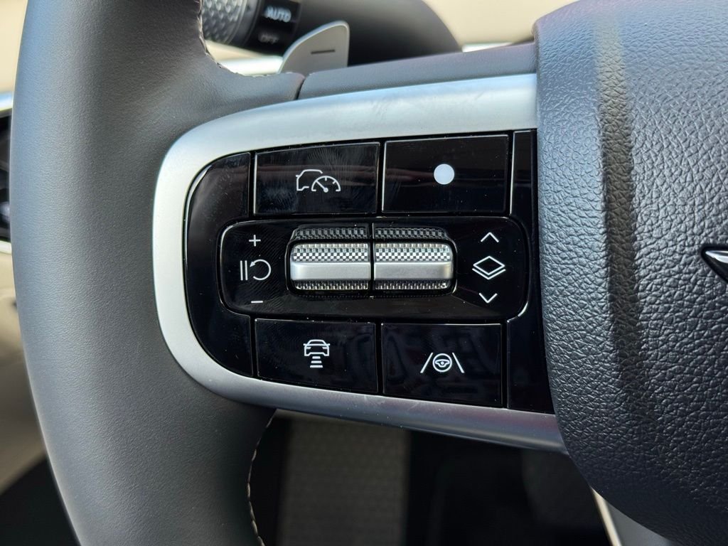 2026 GENESIS GV70 Advanced - Photo 27