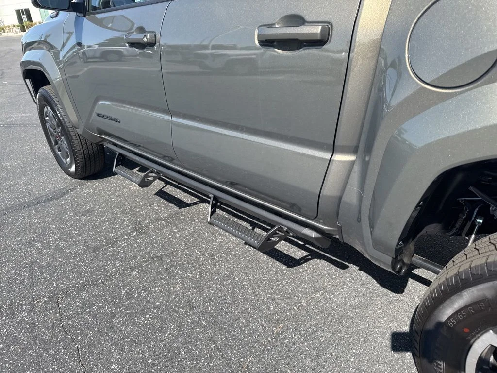 2026 Toyota Tacoma TRD Sport - Photo 8