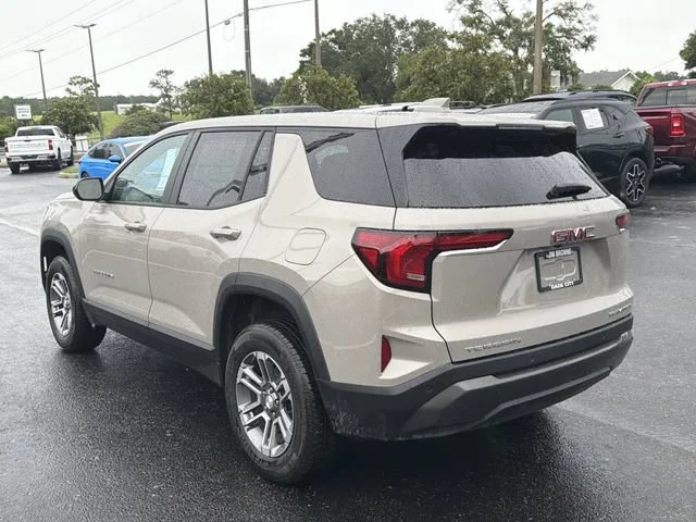 New 2027 Riverstone Metallic GMC Elevation image 7