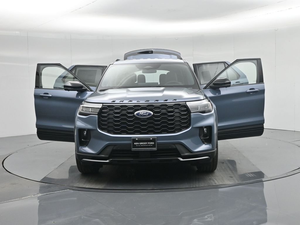 New 2026 Vapor Blue Metallic Ford ST-Line image 34